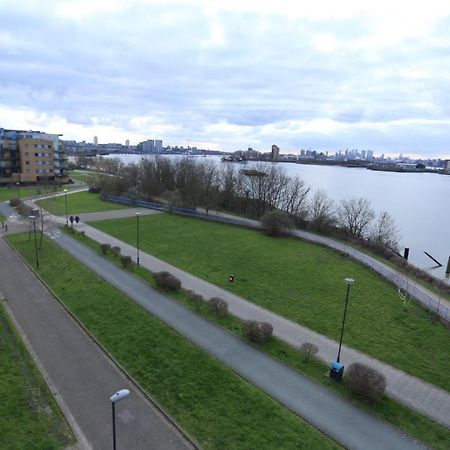 Lovely 2 Bed 2 Toilet Hill House River View Apartment London Exterior photo
