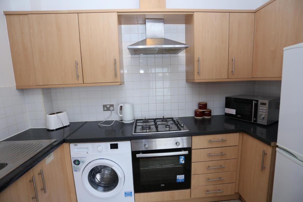 Lovely 2 Bed 2 Toilet Hill House River View Apartment London Exterior photo