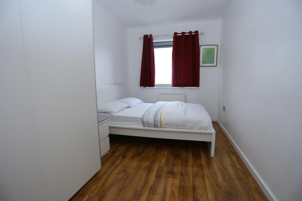 Lovely 2 Bed 2 Toilet Hill House River View Apartment London Exterior photo